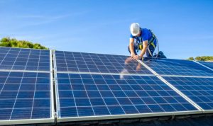Installation et mise en production des panneaux solaires photovoltaïques à Grimaud
